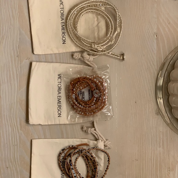 Victoria Emerson Beaded Wraps New with bags - Picture 4 of 8